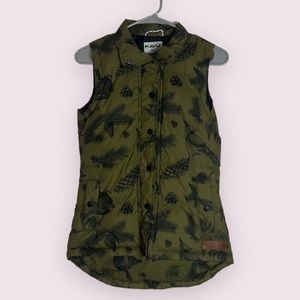 Kavu Woodland Print Insulated Vest sz XS